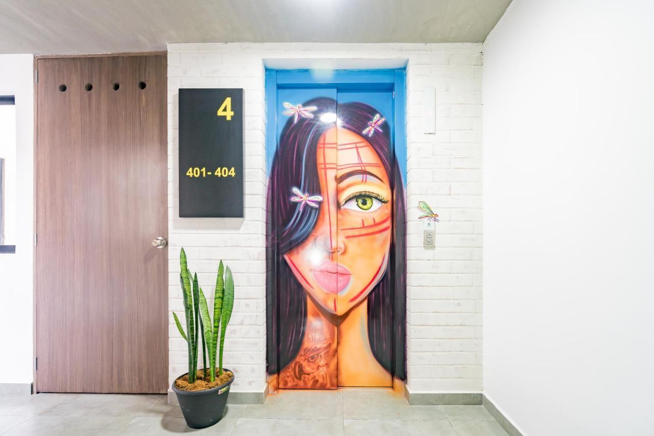 Loft 32 Medellin Living Aparthotel Exterior photo