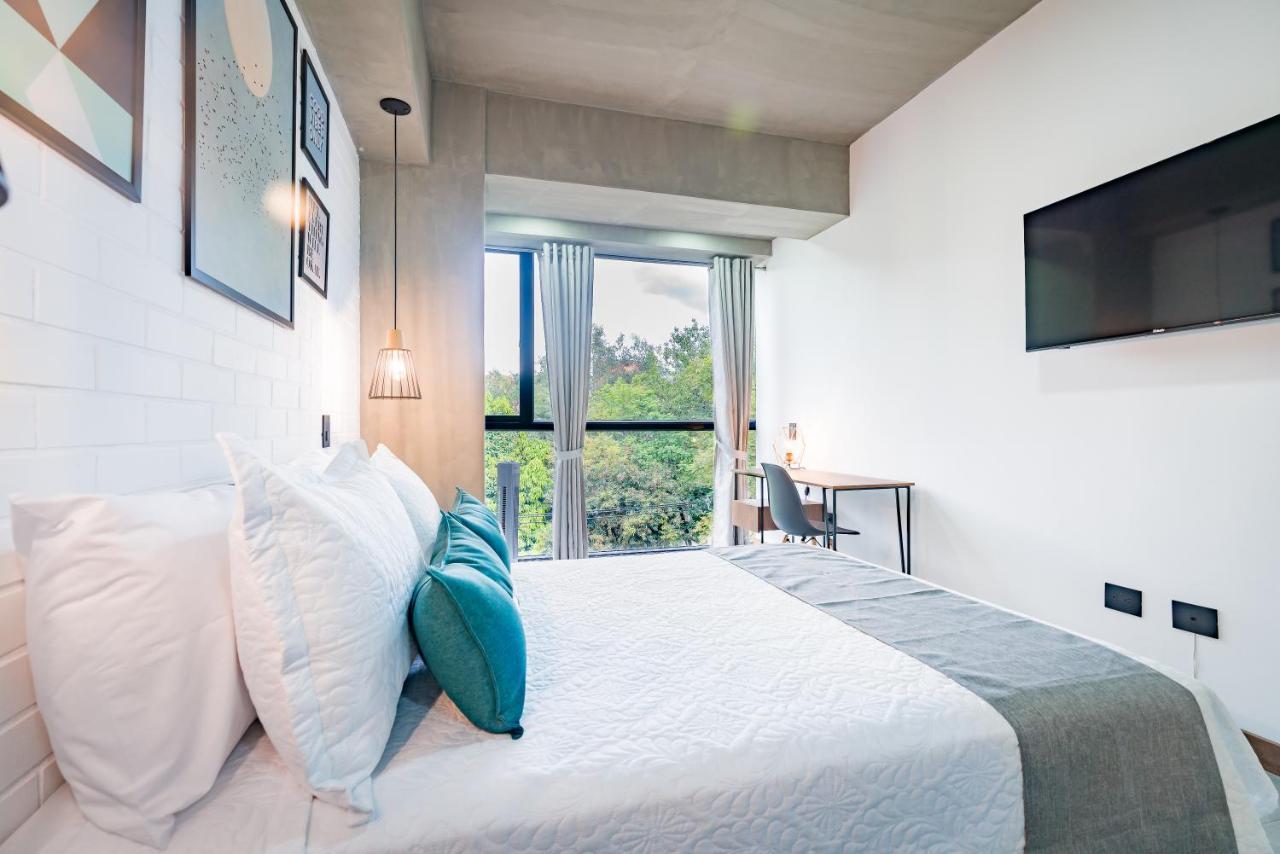 Loft 32 Medellin Living Aparthotel Exterior photo