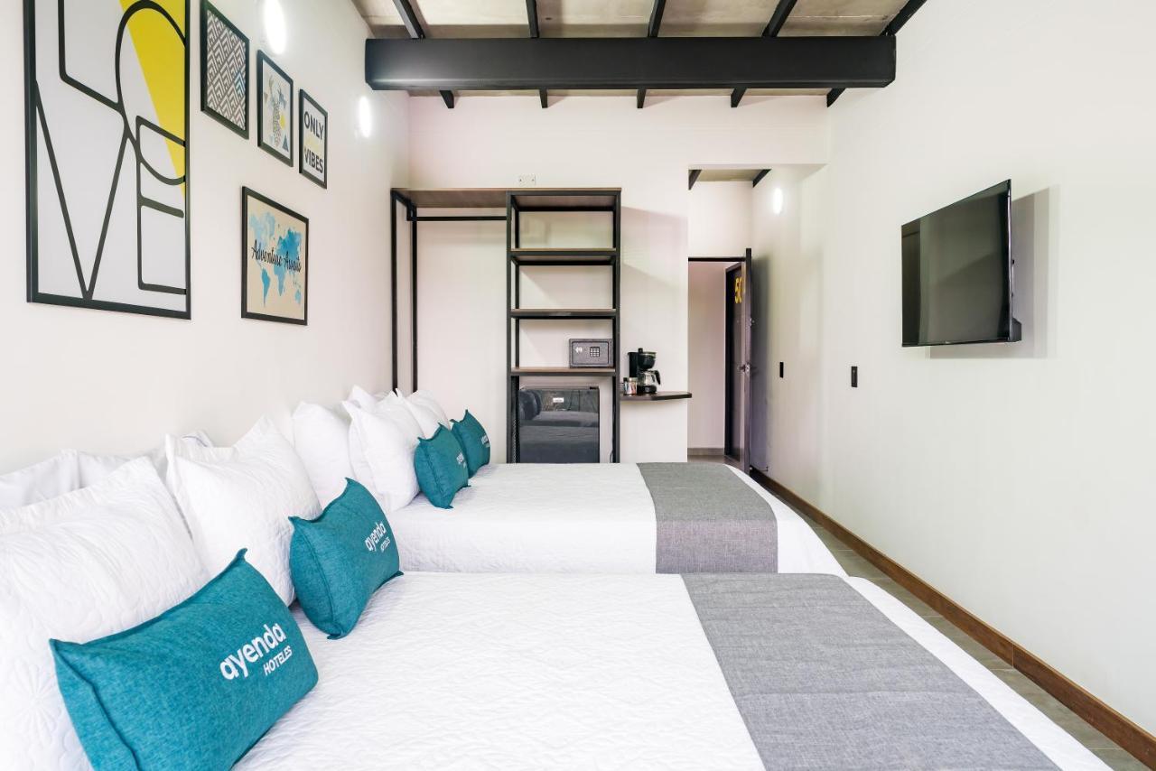 Loft 32 Medellin Living Aparthotel Exterior photo